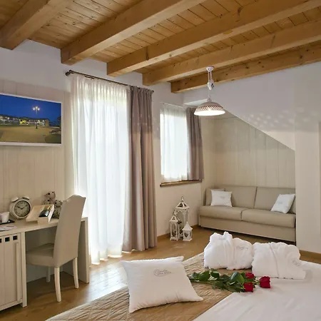 Alloggio per agriturismo Corte San Felice *