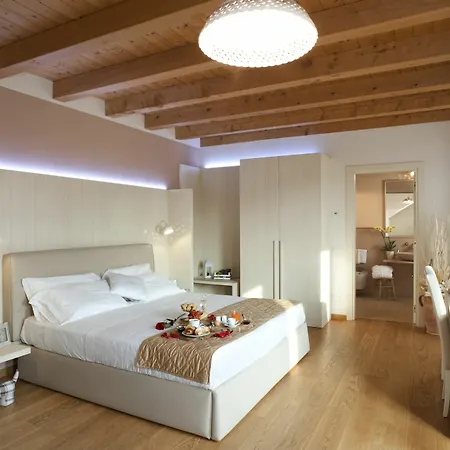 Farm stay Corte San Felice *