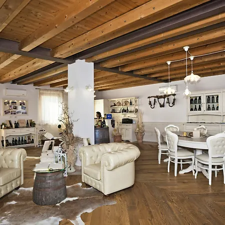 Corte San Felice Farm stay