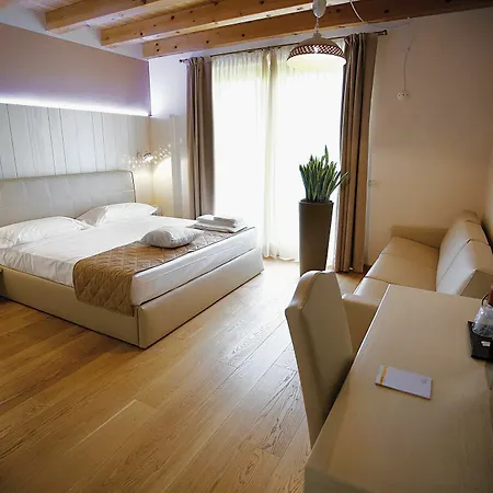 Corte San Felice Farm stay