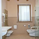 Corte San Felice Çiftlik konaklama *